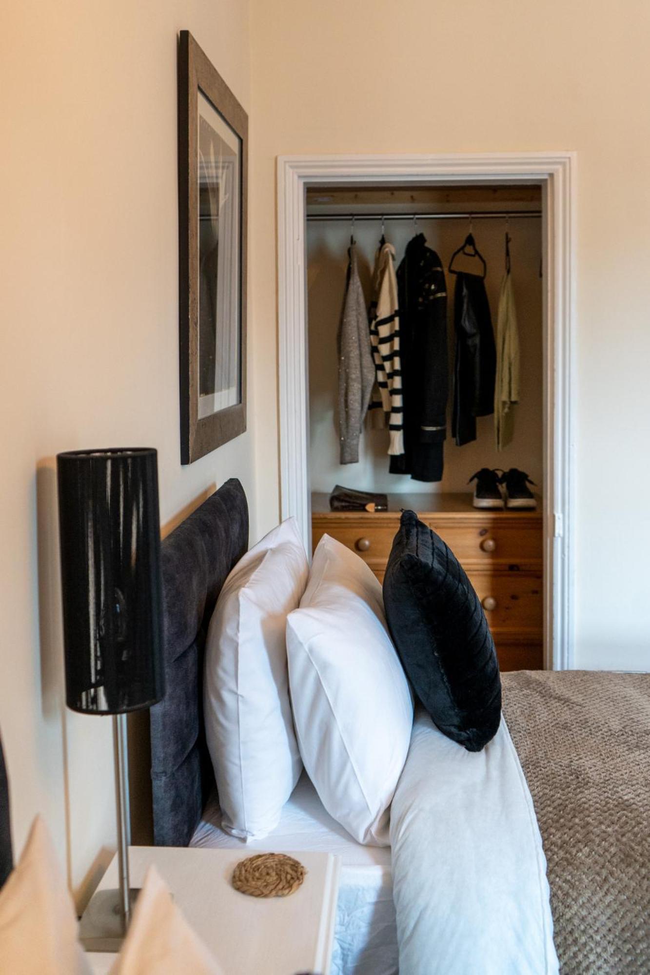 The Plumb Townhouse In Warwick Centre别墅 外观 照片